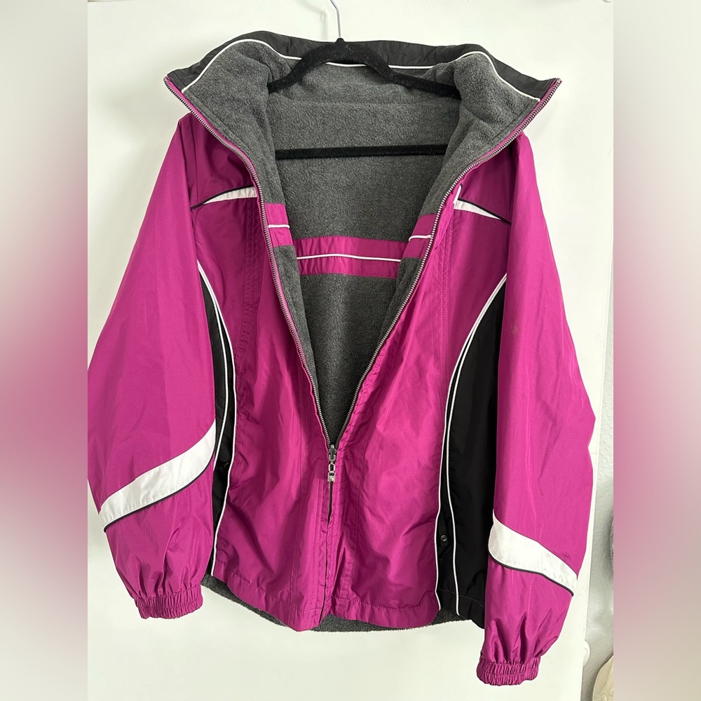 Fuchsia ski jacket - Picture 2 of 10